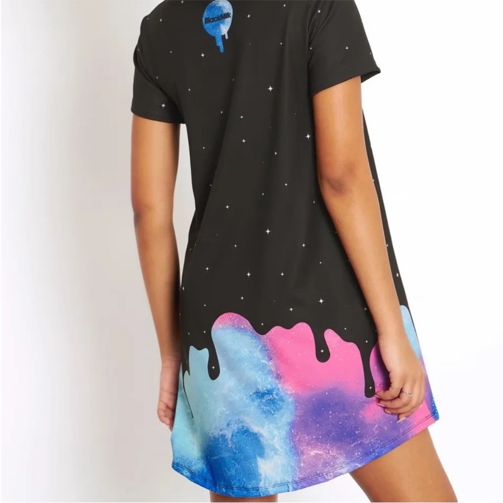 BlackMilk | Limited Edition Galaxy Melt Swing Tee Dress - Picture 5 of 11
